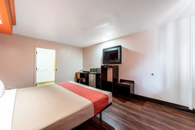 Motel 6 San Antonio - Splashtown