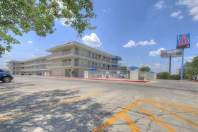 Motel 6 San Antonio West - Seaworld