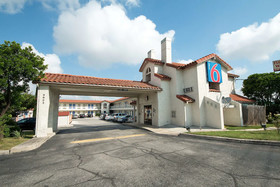 Americas Best Value Inn San Antonio