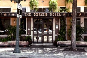 O'Brien Riverwalk Boutique Hotel