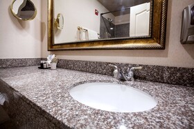 O'Brien Riverwalk Boutique Hotel
