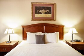 O'Brien Riverwalk Boutique Hotel