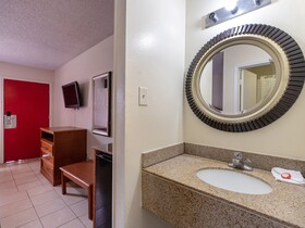 OYO Hotel San Antonio Lackland near Seaworld