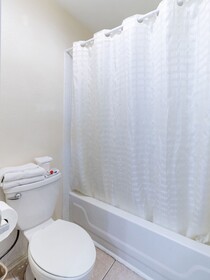 OYO Hotel San Antonio Lackland near Seaworld