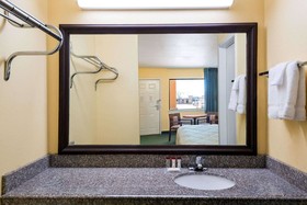 Ramada by Wyndham San Antonio Near SeaWorld/Lackland AFB