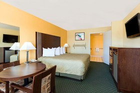 Ramada by Wyndham San Antonio Near SeaWorld/Lackland AFB