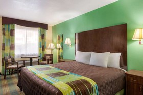 Ramada by Wyndham San Antonio Near SeaWorld/Lackland AFB