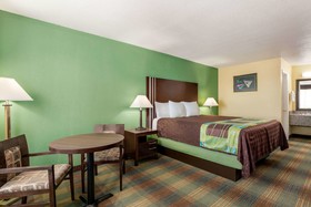 Ramada by Wyndham San Antonio Near SeaWorld/Lackland AFB