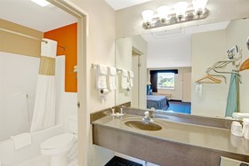 Quality Inn & Suites I-10