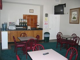 Atria Inn & Suites