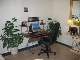 Atria Inn & Suites