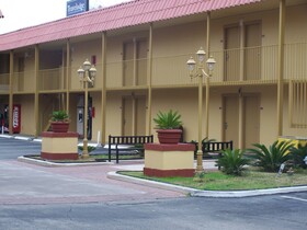 Rodeway Inn Downtown near Riverwalk