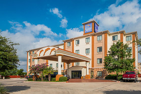 SureStay Plus Hotel by Best Western San Antonio SeaWorld
