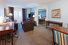 Staybridge Suites Nw Near Six Flags Fiesta