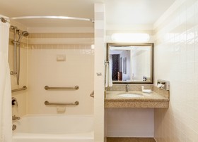 Staybridge Suites San Antonio-Airport
