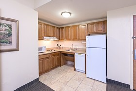 Staybridge Suites San Antonio Downtown Convention Center