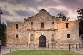 Staybridge Suites San Antonio Downtown Convention Center
