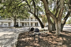 Studio 6 San Antonio - Medical Center