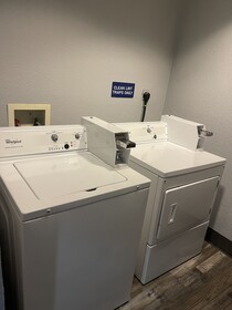 Super 8 by Wyndham San Antonio Downtown Northeast