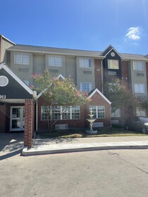 Super 8 by Wyndham San Antonio Downtown Northeast