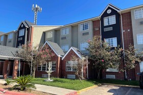 Super 8 by Wyndham San Antonio Downtown Northeast