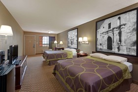 Super 8 by Wyndham San Antonio/Riverwalk Area
