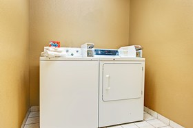 SureStay Plus Hotel by Best Western San Antonio Airport