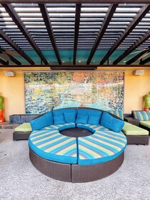The Hotel Contessa