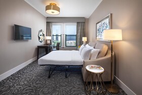 The St. Anthony, a Luxury Collection Hotel, San Antonio
