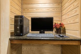 Travelodge Inn & Suites by Wyndham San Antonio Airport