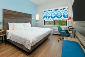 Tru by Hilton San Antonio at The Rim, TX