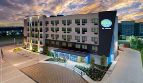 Tru by Hilton San Antonio at The Rim, TX