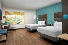 Tru by Hilton San Antonio North