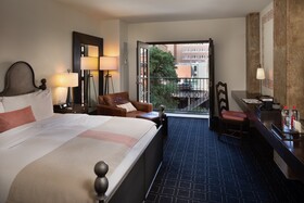 Hotel Valencia Riverwalk