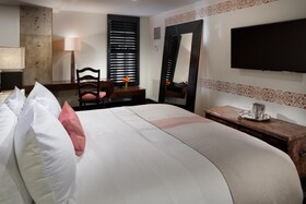 Hotel Valencia Riverwalk