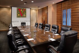 Hotel Valencia Riverwalk