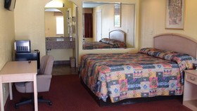 Winnquest Inn