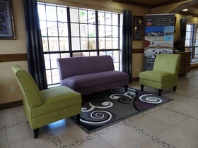Super 8 San Benito