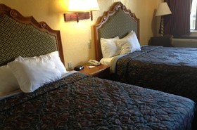 Days Inn by Wyndham San Marcos