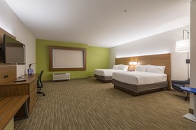 Holiday Inn Express & Suites San Marcos South