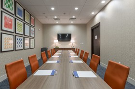 Holiday Inn Express & Suites San Marcos South