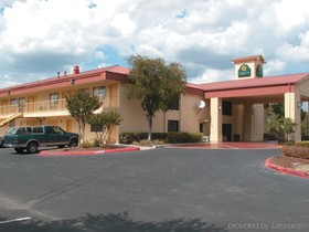 La Quinta Inn by Wyndham San Marcos