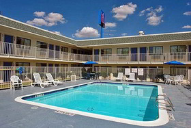 Motel 6 San Marcos
