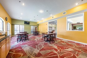 Quality Inn University Near Downtown