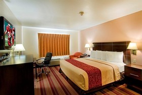 Red Roof Inn San Marcos