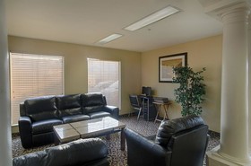 Red Roof Inn San Marcos