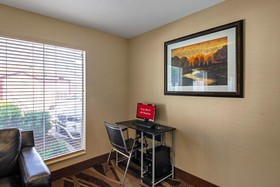 Red Roof Inn San Marcos