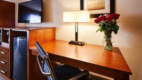 Best Western Plus Atrium Inn