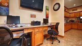 Best Western Plus Schulenburg Inn & Suites