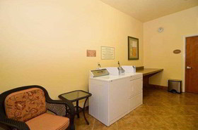 Best Western Plus Schulenburg Inn & Suites